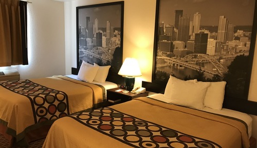 Room, 2 Queen Beds, Non Smoking