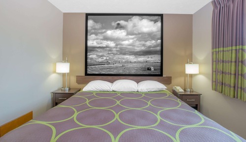 Studio Suite, 1 King Bed, Non Smoking
