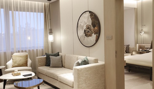 Signature Suite