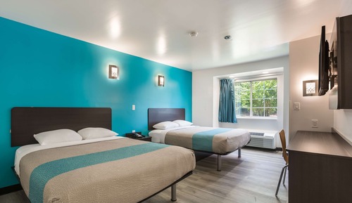Standard Room, 2 Queen Beds, Non Smoking