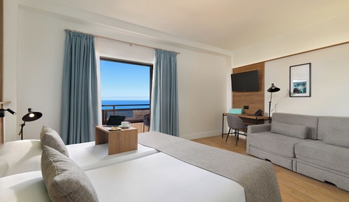 Junior Suite (2 adults)