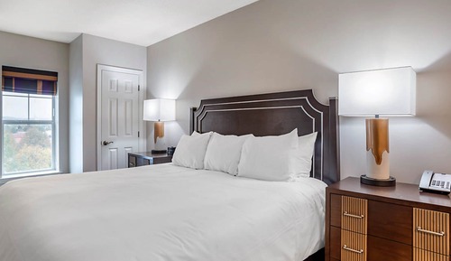 Suite, 2 Bedrooms, Accessible