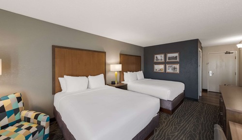 Standard Room, 2 Queen Beds, Non Smoking