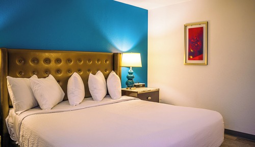 Premium Room