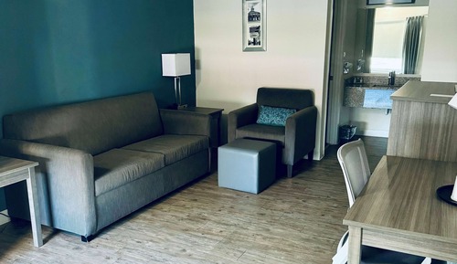 Suite, 1 Bedroom, Non Smoking (2 Double Beds)
