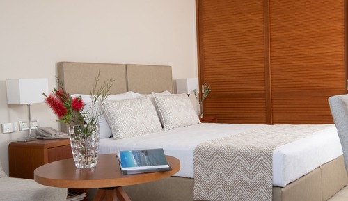 Classic Room, Partial Sea View