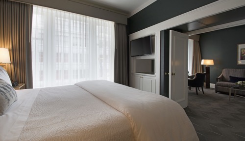 Suite, 1 King Bed (Parlor)