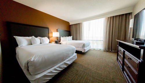 Suite, 1 Bedroom, Accessible (Roll-In Shower)