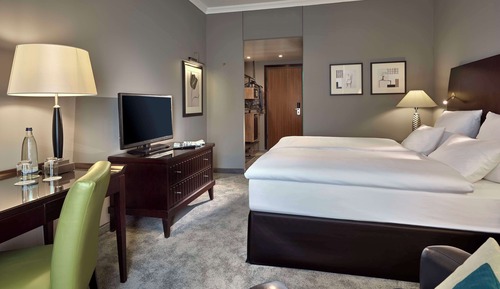 Premium Room, 1 King Bed