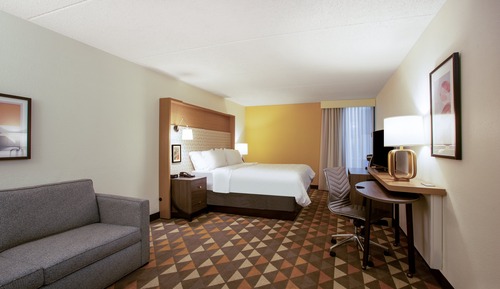 Standard Room, 1 King Bed, Accessible, Non Smoking