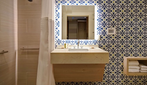 Room, 2 Queen Beds, Accessible, Bathtub (Hearing)