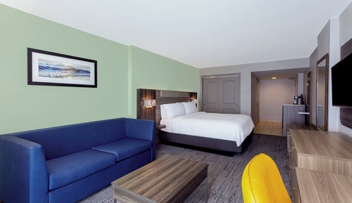 Standard Room, 1 King Bed with Sofa bed, Oceanfront