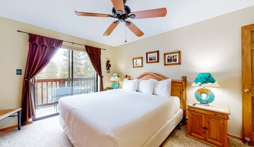 Condo, 2 Bedrooms