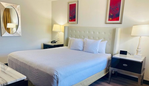 Room, 1 King Bed, Non Smoking