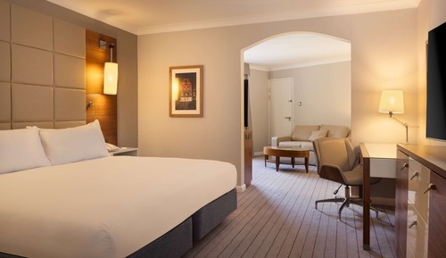 Junior Suite, 1 King Bed