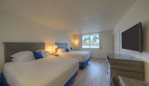 Standard Room, 2 Queen Beds, Accessible