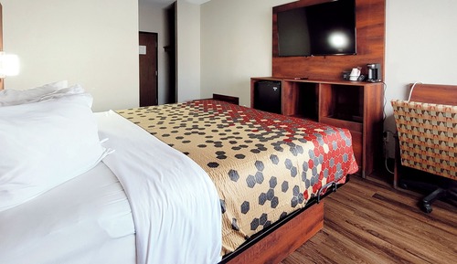 Standard Room, 1 King Bed, Non Smoking