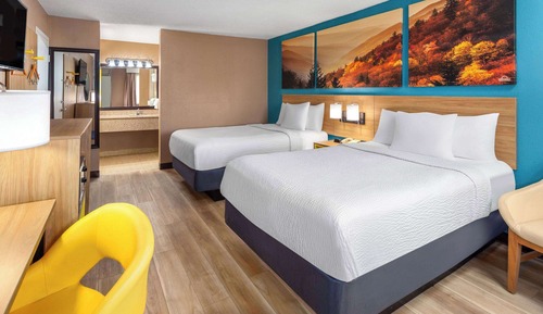 Double Room, 2 Double Beds