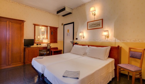 Economy Twin Room