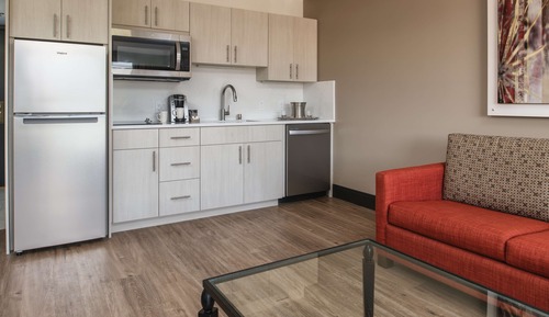 Studio Suite, 1 Queen Bed
