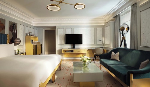 Mandarin, Junior Suite, 1 King Bed (City/Courtyard View)