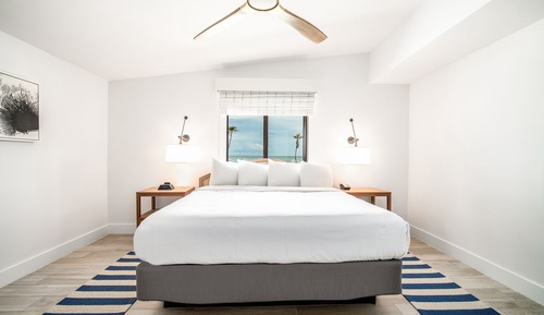 Premium Ocean View King Villa
