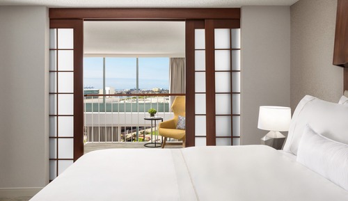 Suite, 1 King Bed