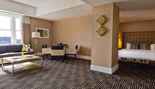 Studio Suite, 1 King Bed with Sofa bed