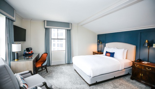 Premier Room, 1 Queen Bed