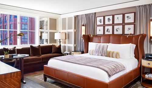 Suite, 1 King Bed (Silver Queen)