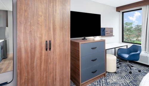 Studio Suite, 1 Queen Bed