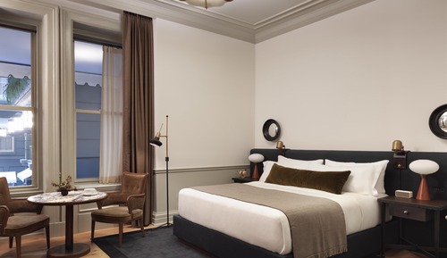 Room, 1 King Bed, Courtyard View
