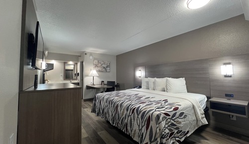 Superior Room, 1 King Bed (Smoke Free)