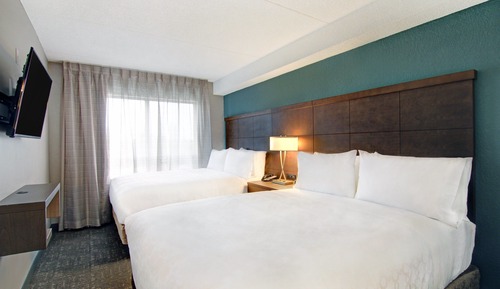 Suite, 2 Bedrooms, Kitchen