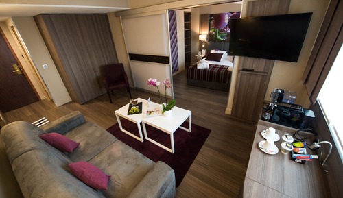 Junior Suite, 1 Double Bed with Sofa bed (Privilege)