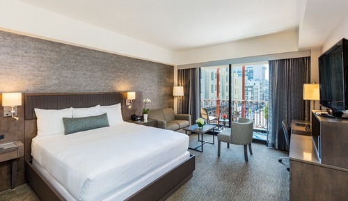 Premier Room, 1 King Bed