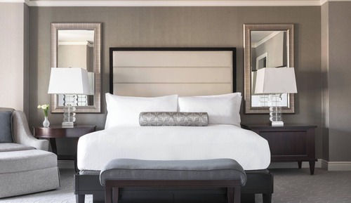 Executive Suite, 1 Bedroom (Club)