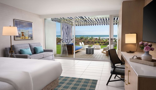 The Views Beachside Terrace Fire Pit 1 King