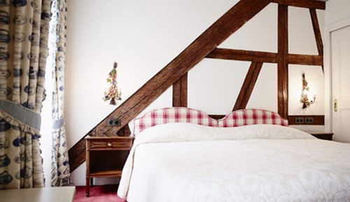Classic Twin Room