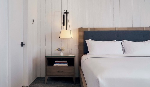 Deluxe Room, 1 King Bed