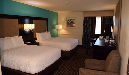 Suite, 2 Queen Beds, Accessible, Non Smoking