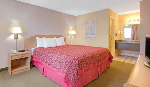 Suite, 1 King Bed, Non Smoking