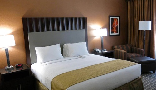 Room, 1 King Bed, Accessible