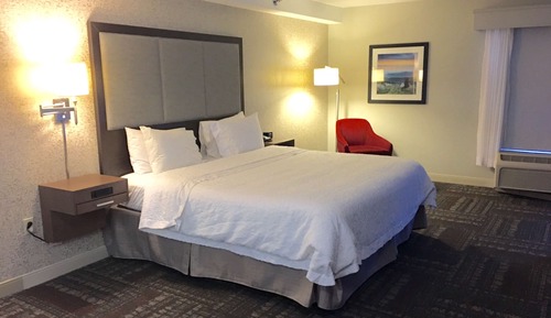 Suite, 1 King Bed, Non Smoking, Fireplace