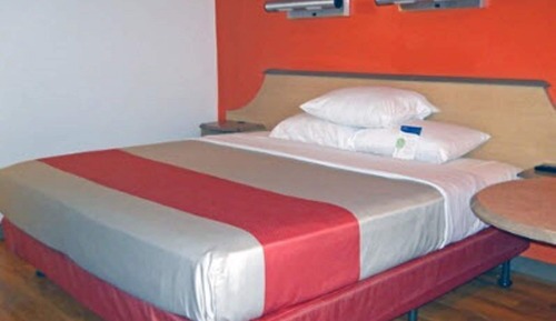 Standard Room, 1 Double Bed, Accessible, Non Smoking