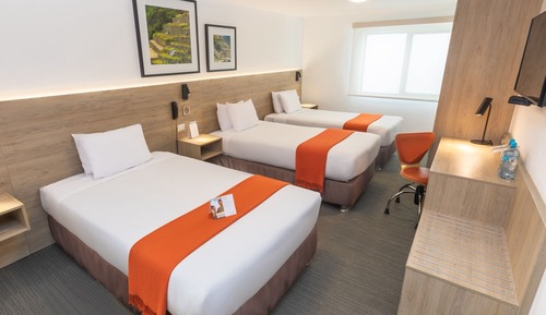 Traditional Room, 3 Twin Beds