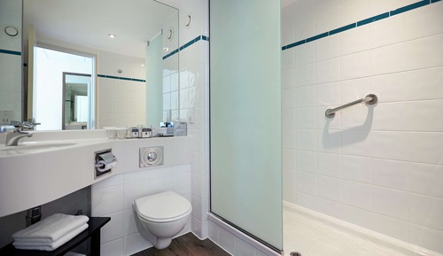 Twin Room (Guest)