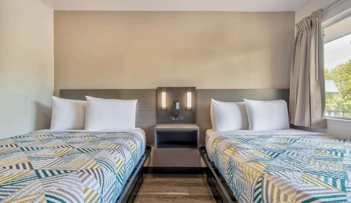 Standard Room, 2 Double Beds, Accessible, Smoking