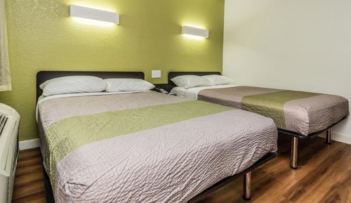 Standard Room, 2 Double Beds, Non Smoking