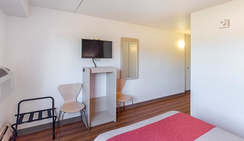Standard Room, 2 Double Beds, Non Smoking